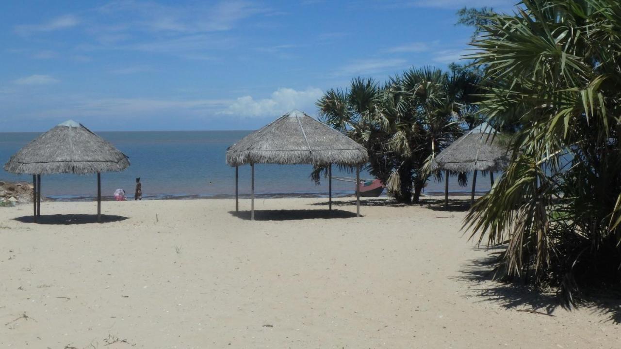 Edena Kely Hotel Mahajanga Exterior photo